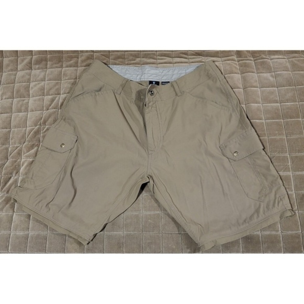 KÜHL Men's Renegade Cargo Shorts Khaki Tan Color Size 36W